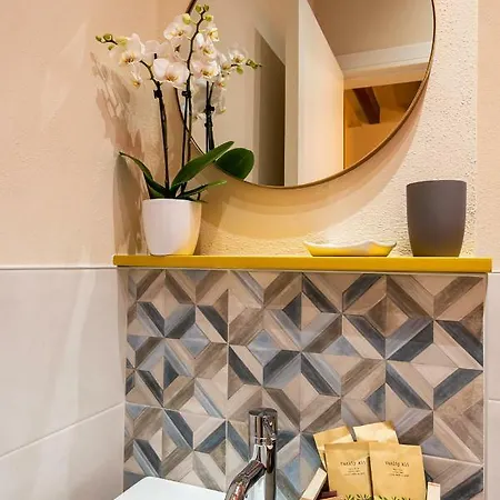 Apartment Dreamy Tre Corone Old Town Desenzano del Garda