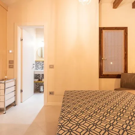 Apartment Dreamy Tre Corone Old Town