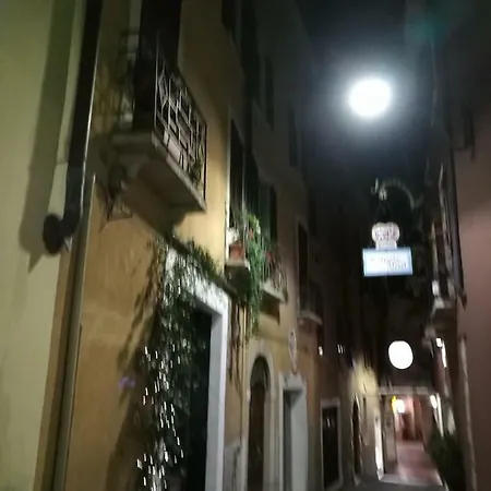 Apartment Dreamy Tre Corone Old Town